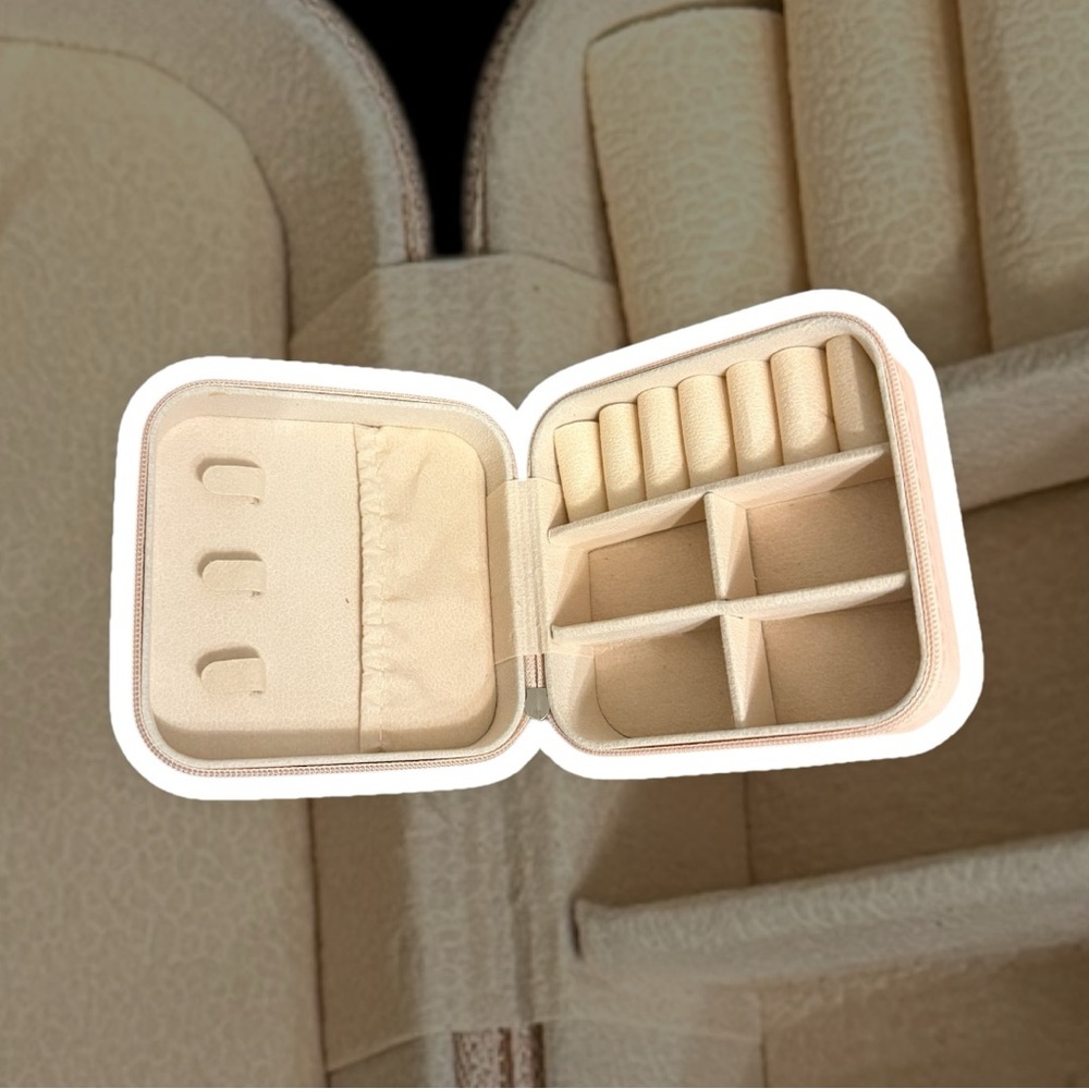 Travel Jewelry Organizer